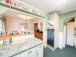 Photo 13- click for photo gallery